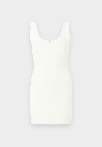 Λευκό μίνι φόρεμα στενή εφαρμογής χωρίς μανίκια, με στρογγυλή λαιμόκοψη και διακριτικές οριζόντιες ραφές στο στήθος και τη μέση.