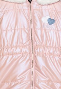 Guess BABY HOODED PADDED ZIP - Talvemantel - pink roses