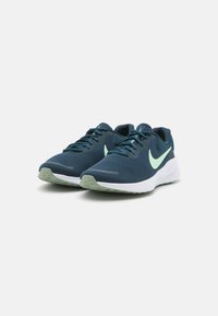 Nike Performance REVOLUTION 7 - Chaussures de running sur route - armory navy/vapor green/photon dust/jade horizon/white