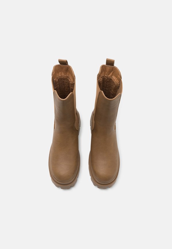 Platform boots - taupe4