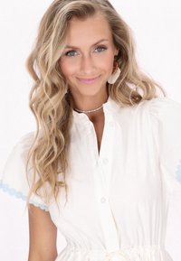 IZIA Rochie tip cămașă - white