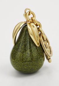 COACH PEAR BAG CHARM - Llavero - green