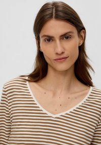 s.Oliver - Bluzka z długim rękawem