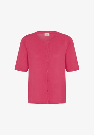 Cardigan s krátkym rukávom v jasnej ružovej farbe so zapínaním na gombíky, okrúhlym výstrihom a rebrovanými okrajmi, zobrazený na bielom pozadí.