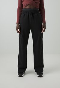 Champion EMOTIONAL DANCE WIDE LEG CARGO PANTS - Treniņtērpa apakšdaļas - black