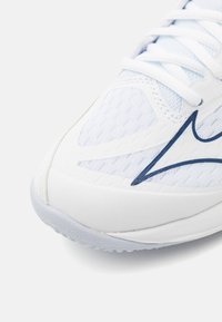 Mizuno THUNDER BLADE Z biały