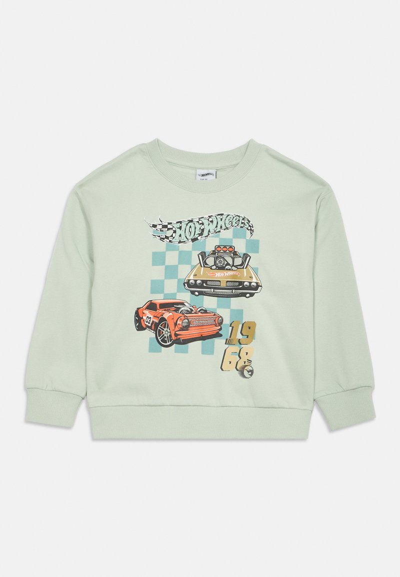 Felpa verde menta con auto da corsa in stile cartoon, dettagli con bandiera a scacchi e la scritta "Hot Wheels 1968" in grafiche grandi e colorate.