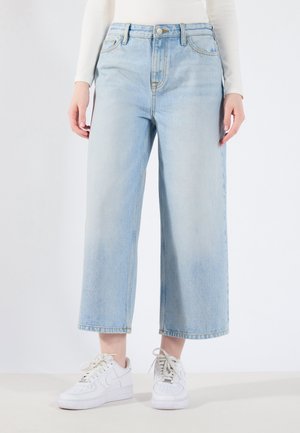 Relaxed fit -farkut - light blue denim