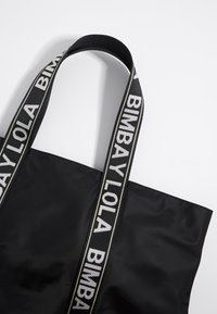 Bimba Y Lola SHOPPER MAXI - Torba za nakupovanje - black