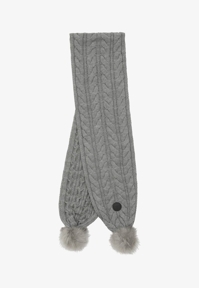 Écharpe en maille grise avec des motifs torsadés et deux pompons duveteux attachés à chaque extrémité.