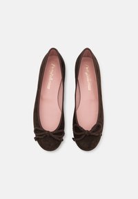 Pretty Ballerinas Ballerinaskor - brown