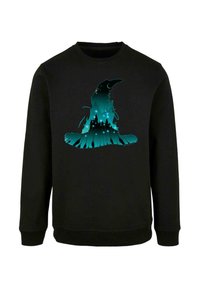 Felpa nera con una grafica turchese di un cappello da mago e silhouette di castello con stelle, caratterizzata da un tessuto morbido e girocollo.