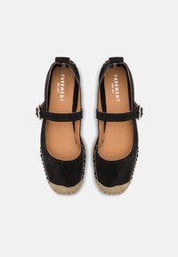Pavement Espadrilky - black
