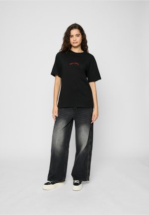 Mister Tee LOVE IS BLIND - Marškinėliai su spaudiniu - black