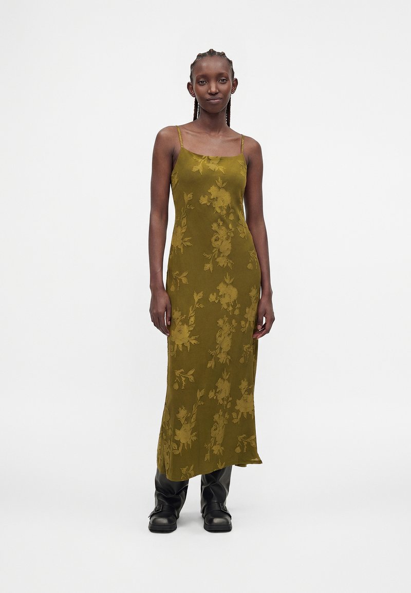BDG Urban Outfitters DEVOREE - Maxi dress - green - Zalando.ie BDG Urban Outfitters DEVOREE - Maxi dress - green - Zalando.ie