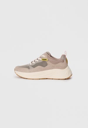 HILDEN - Trainers - light grey/rose