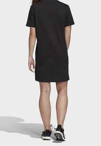 adidas Performance Robe en jersey - black