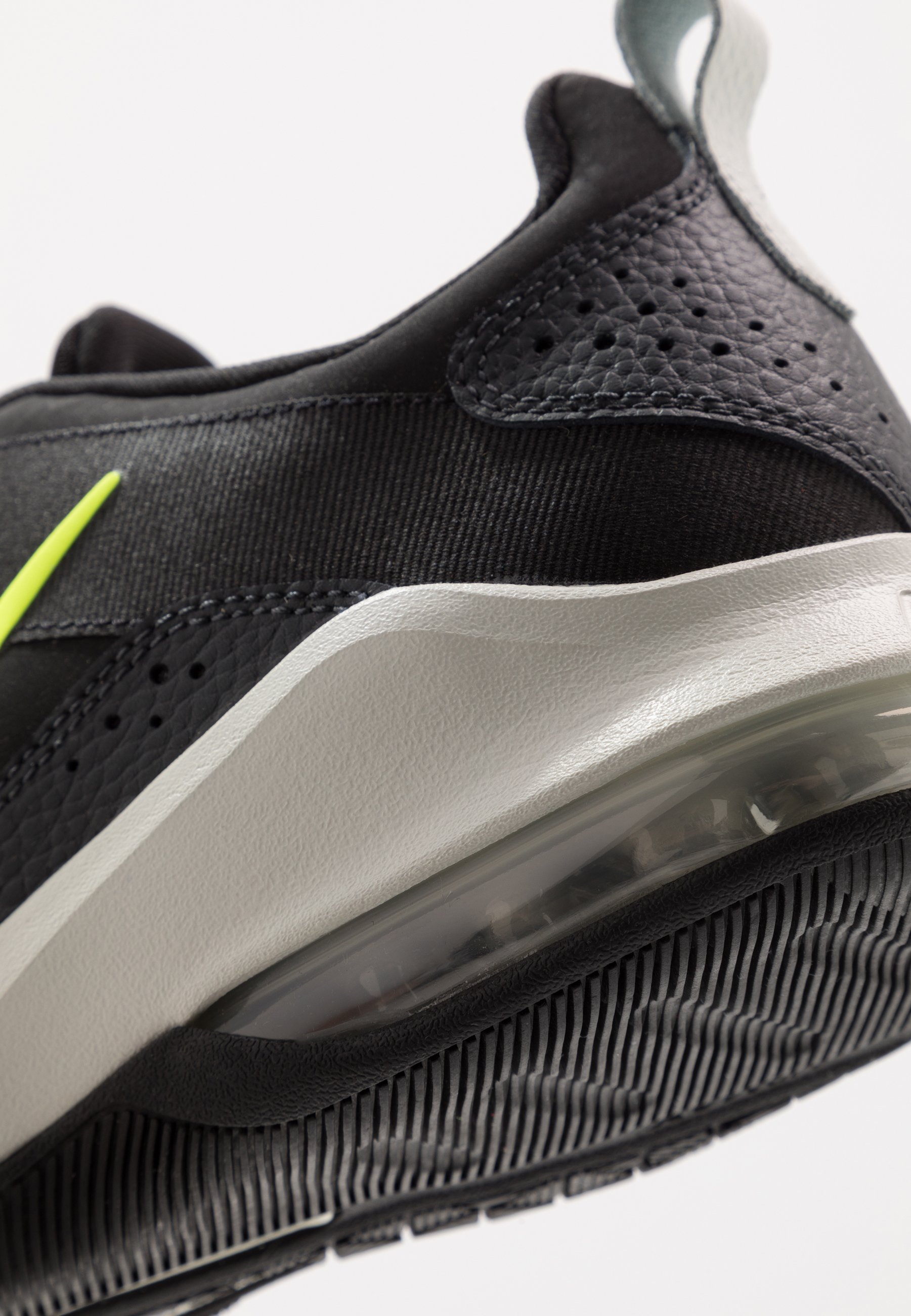 Nike Performance AIR MAX ALPHA TRAINER 2 Treningssko Nike Performance AIR MAX ALPHA TRAINER 2 Treningssko