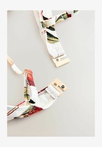 Unausgewählt, white red floral