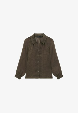 Brązowa bluzka z kołnierzykiem, zapinana na guziki z przodu, z długimi, bufkowymi rękawami. Teksturowana tkanina z delikatnym wzorem w całej powierzchni.