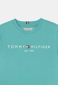 Tommy Hilfiger T-shirts print - turquoise