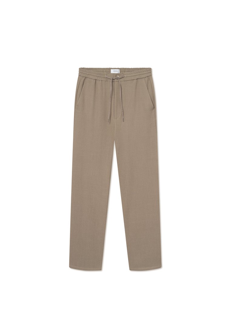 Les Deux Chino bruin