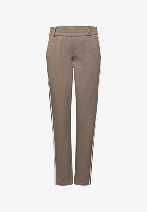 Pantalon marron effilé en tissu doux avec une ceinture élastique, avec des bandes blanches sur les côtés et des détails de poches avant.