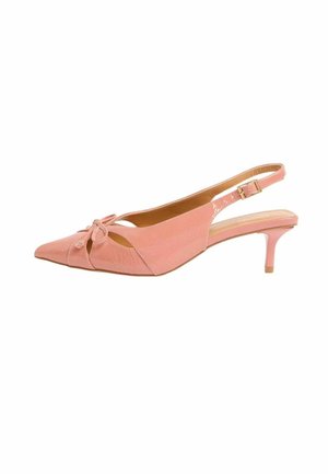 Rosa Lackleder-Slingback-Pumps mit kleinem Absatz, spitzer Zehenpartie, dekorativer Schleife und goldener Schnalle am Riemen.