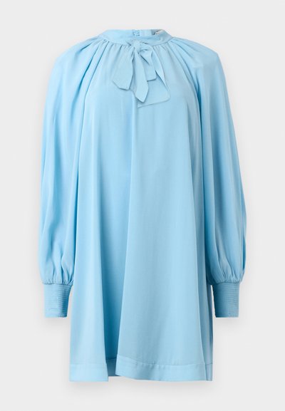 Alice + Olivia GRACEN TRAPEZE MINI DRESS - Kasdienė suknelė - mineral blue