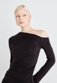Weekday DRAPE ASYMMETRIC  - Long sleeved top - brown
