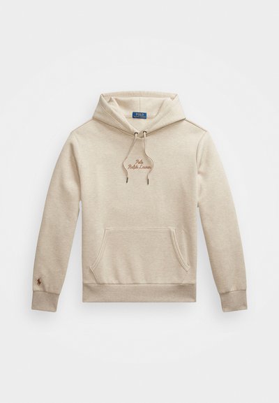 Μπεζ φούτερ με κουκούλα και κορδόνι, μπροστινές τσέπες και κεντημένο λογότυπο "Polo Ralph Lauren". Ριβέ μανσέτες και στρίφωμα. Μαλακή υφή υφάσματος.