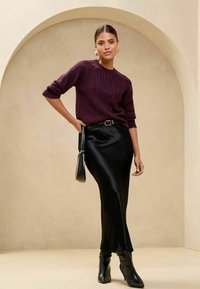 Lipsy REGULAR FIT CABLE   - Pulover - purple