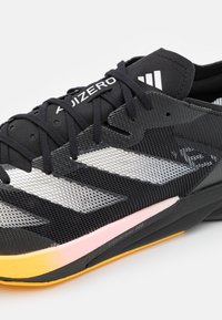 adidas Performance ADIZERO ADIOS 8 - Tekaški copati za cesto - core black/metallic/spark