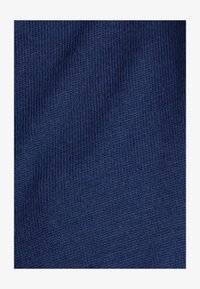 Niet geselecteerd, Navy