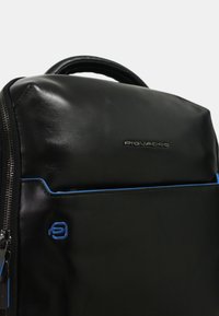 Piquadro Mochila - black