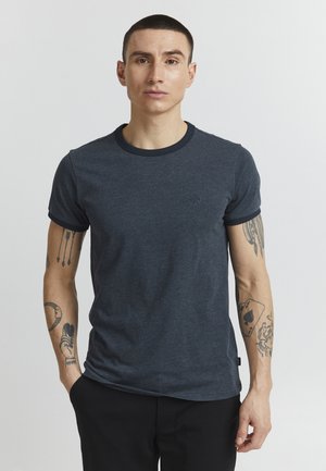 PRGÖRAN - Basic T-shirt - ins bl mel