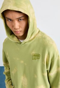 Puma DOWNTOWN - Felpa - calming green