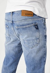 Garcia MAURIZIO 682 DAD FIT - Vaqueros tapered - medium used