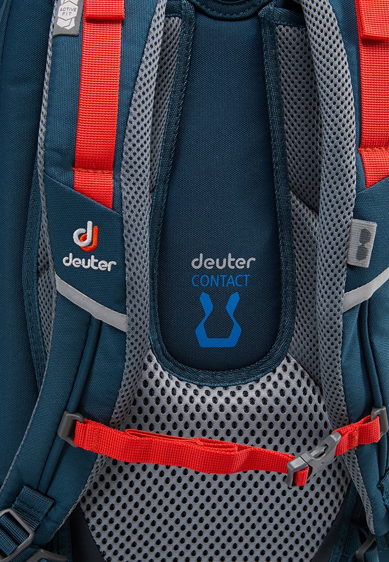 deuter strike backpack