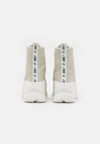 F_WD EVE - Botas de tornozelo com plataforma - light beige