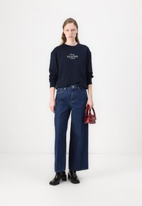 Tommy Hilfiger Sportska majica - dark night navy