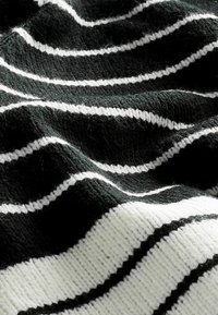 Next STRIPE THROUGH REGULAR FIT - Kardiganas - black and white
