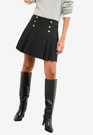 REGULAR FIT - Falda acampanada - black miliatry button detail