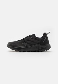 Unausgewählt, core black/grey four