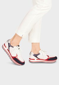 Marco Tozzi MARCO TOZZI SNEAKER - Trainers - white/navy