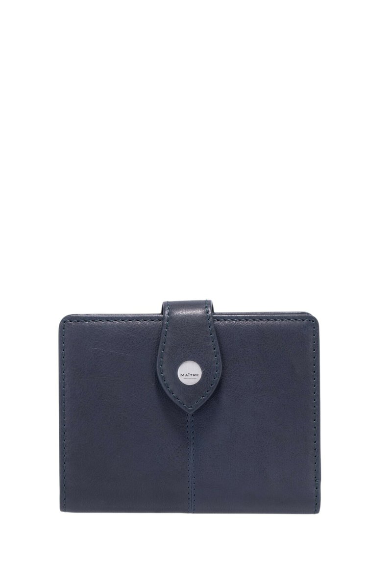 Námořnicky modrá kožená peněženka s hladkou texturou, vybavená zapínáním na patentku a vyraženým stříbrným logem. Obdélníkový tvar s detaily prošívání.