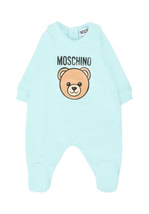 Helleblaue Einteiler mit langen Ärmeln, versehen mit einem Grafikdesign eines braunen Bären und dem Text "MOSCHINO". Aus weichem Material und mit einem runden Kragen.