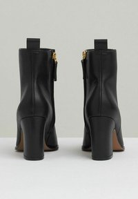 Reiss REGULAR FIT - AMY - Klasické členkové čižmy - black