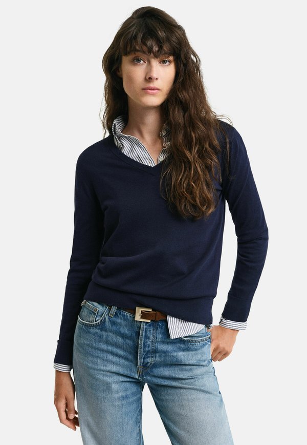 FINE V-NECK  - Strickpullover