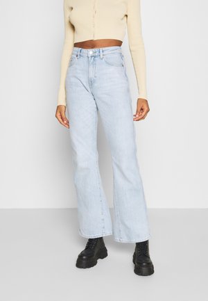 Jeans a zampa - light-blue denim